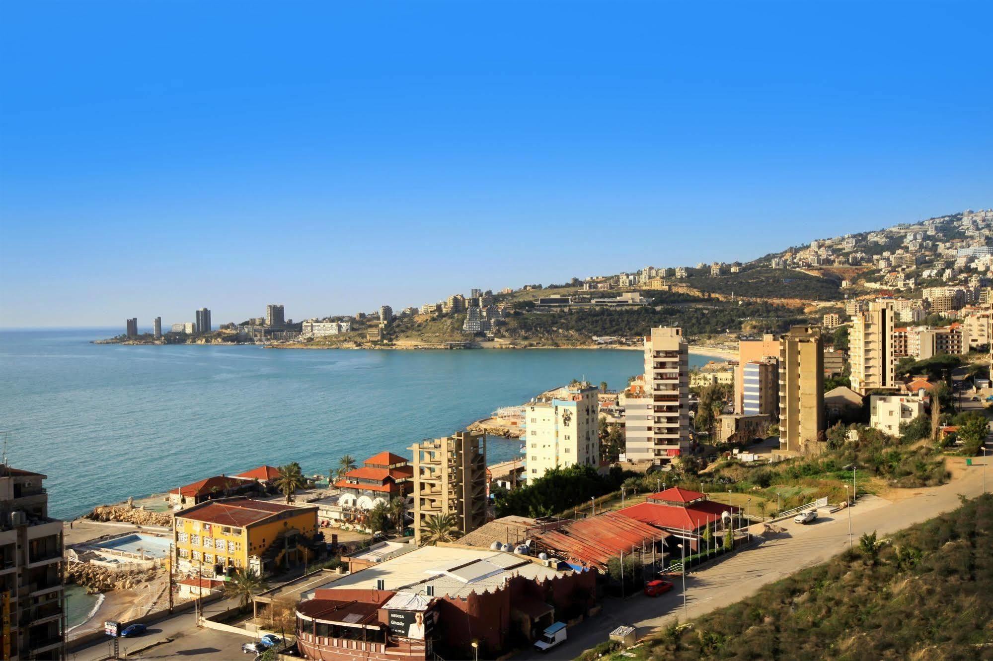 Rivoli Palace Hotel Jounieh Exterior photo